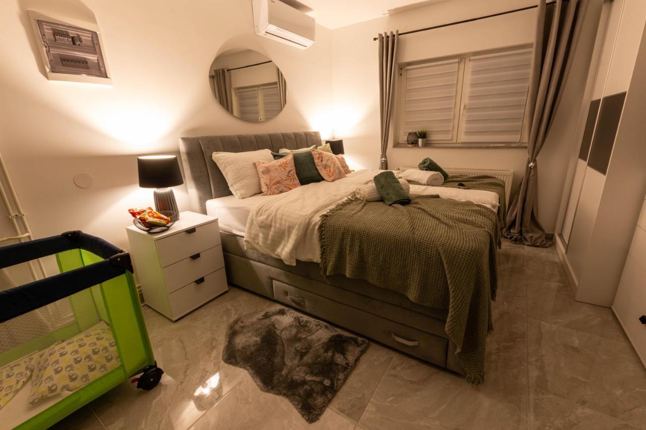 Apartmani Sun & Moon Бйеловар Екстериор снимка